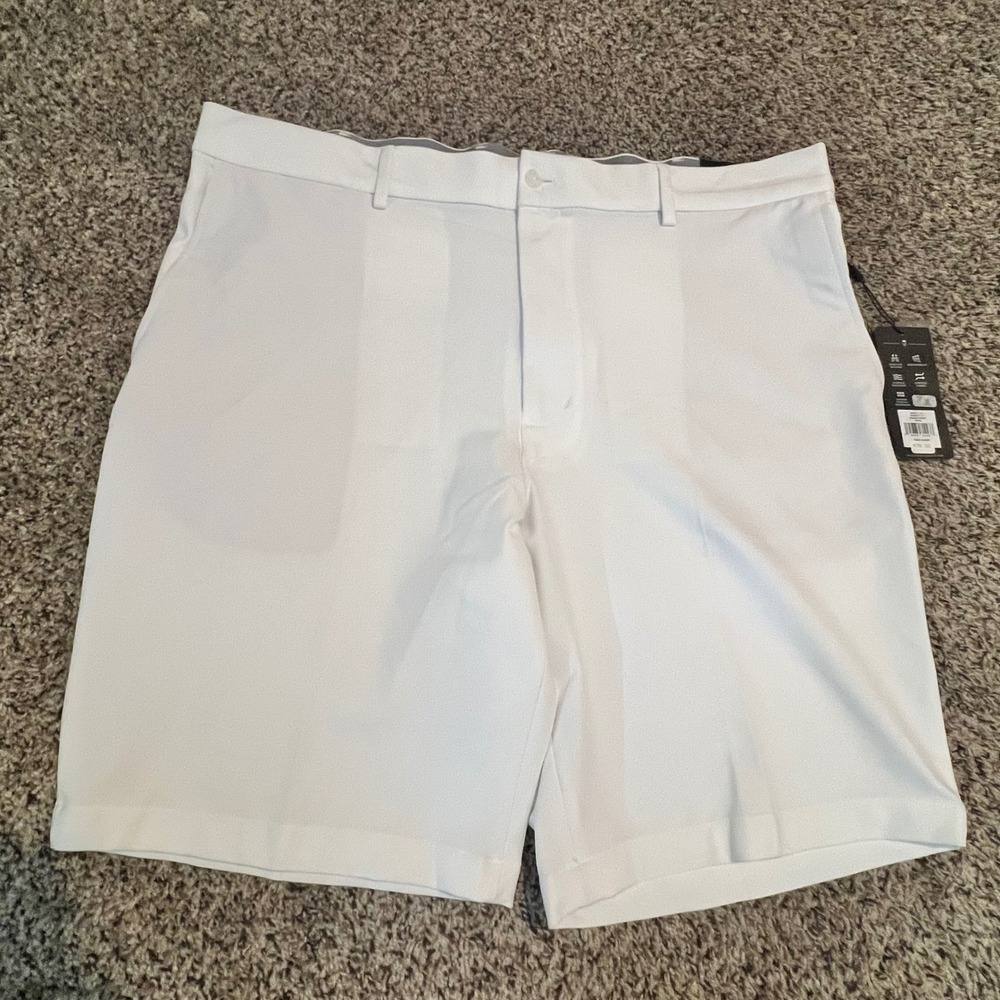 Walter Hagen Men Perfect 11 Golf Short White 42 Flat Front Stretch MGA14400W NWT